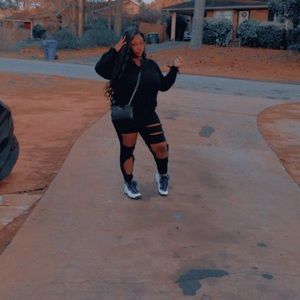 Meet your Posher, Trinity